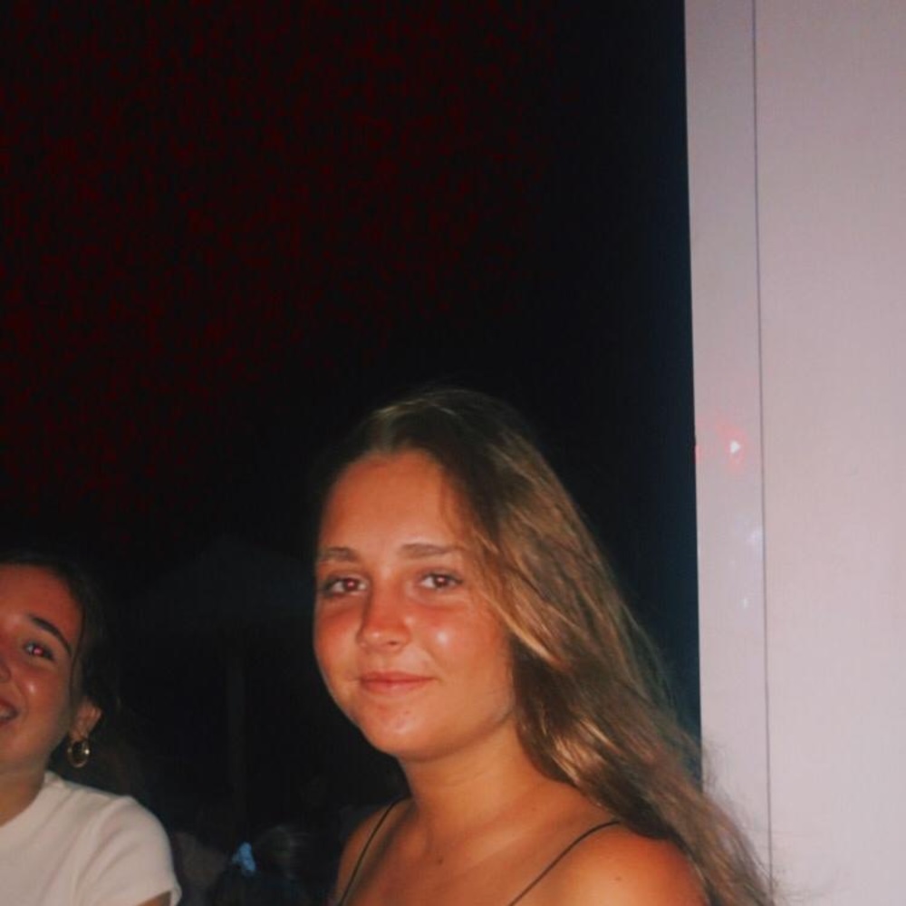 Meet your Posher, Lucia